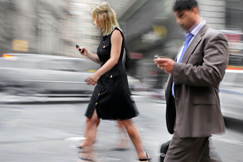 Distracted-walking.jpg