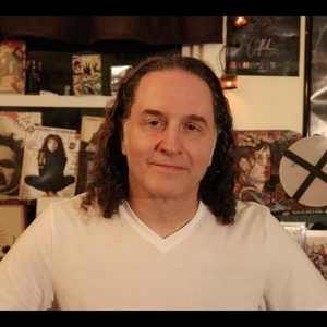 Gregg Bendian headshot